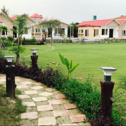 Residential Plot For Sell In Farm House Society Location 