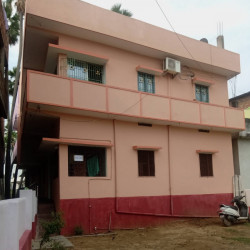 1 Bhk, 3bhk House With Good Ventilation Adjacent To Vacant Plot. Both Supply Water And Borewell Available