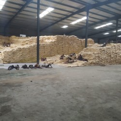 Commercial Warehouse For Lease