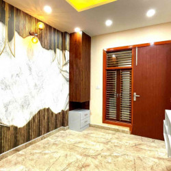 3 Bhk Spacious Flat For Sale In Delhi
