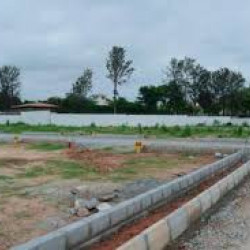 2 Lakh. Me Road Pe Plot 