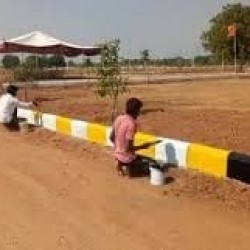 बिक्री के लिए आवासीय भूमि
