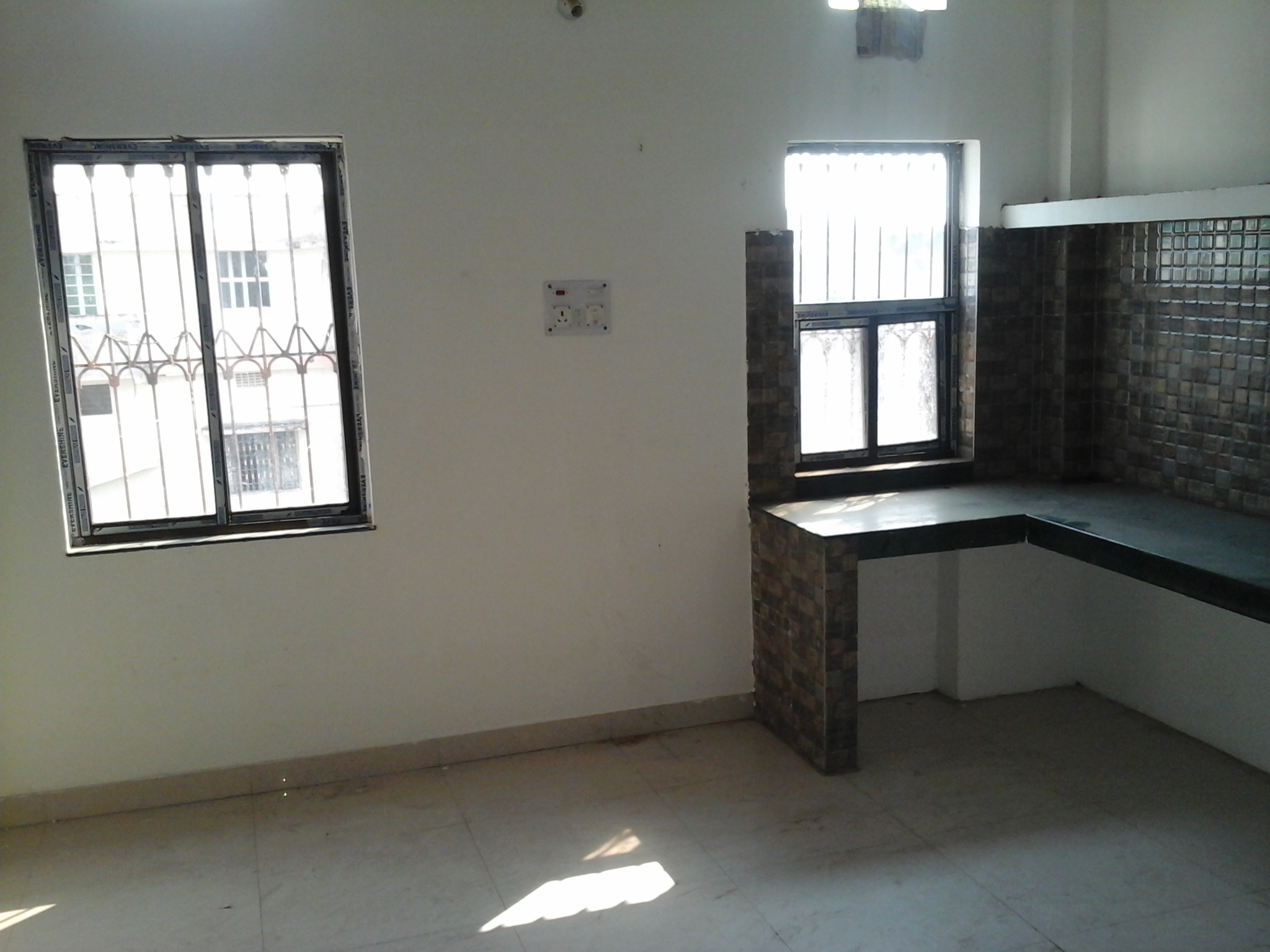 2bhk Flat With Confotable Life
