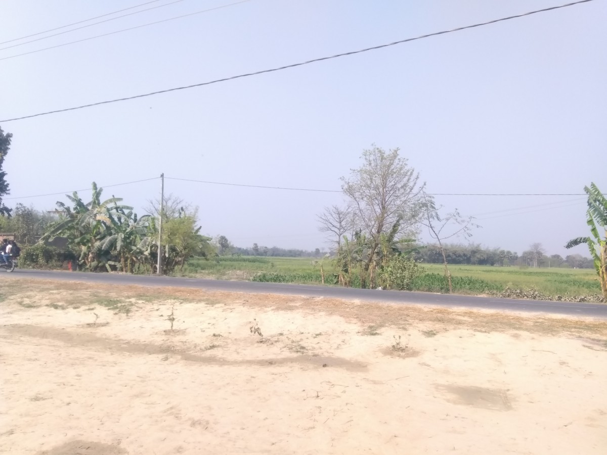11 Kattha Plus Land For Sale Near Godhwa Chowk ( Half Km From Lpg Godown)
