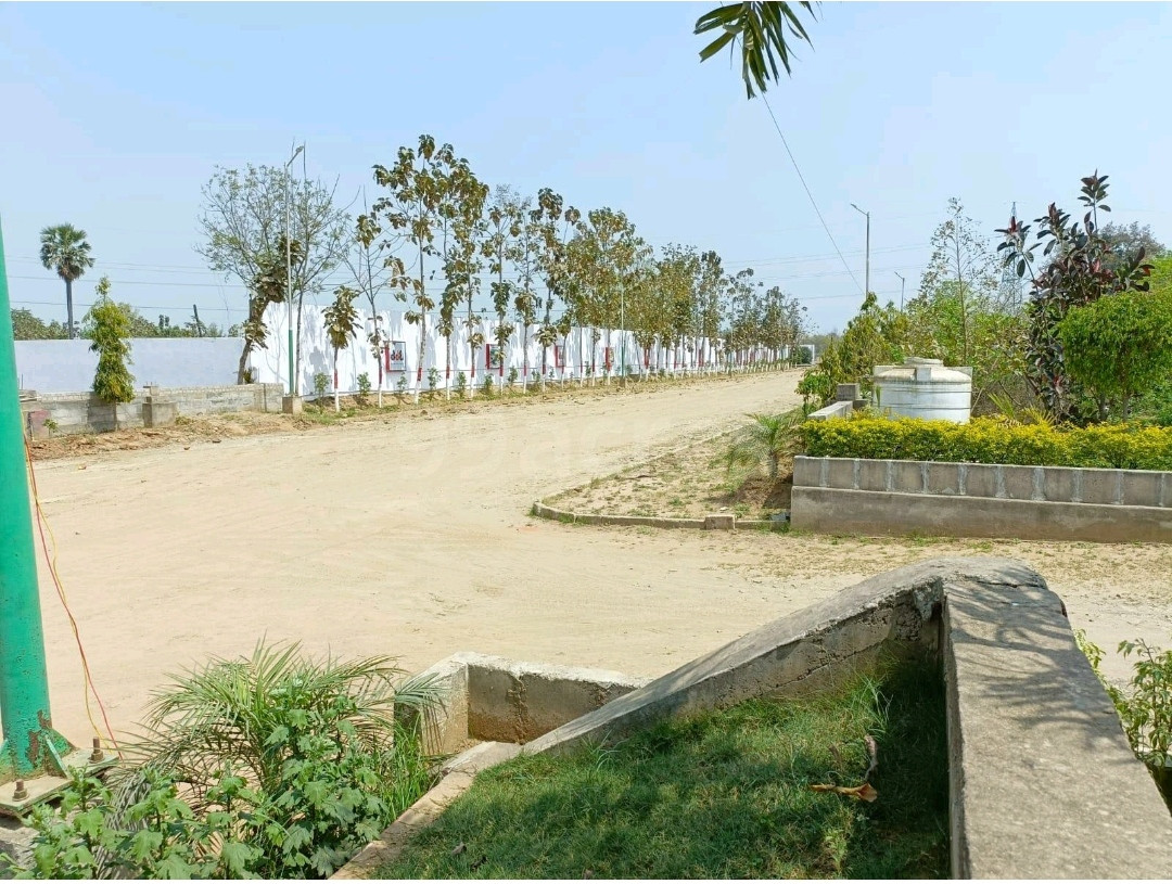 Suraksha Enclave Near Iit Bihta 